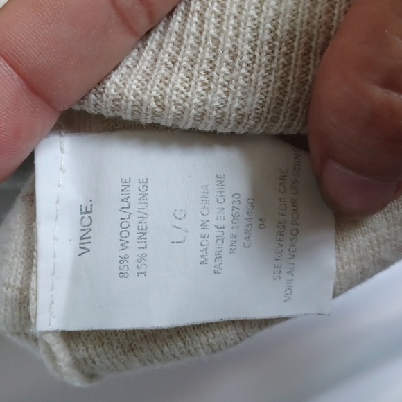 Vince Cream and Gray crewneck sweater Wool Linen blend. Sz L - Picture 7 of 7
